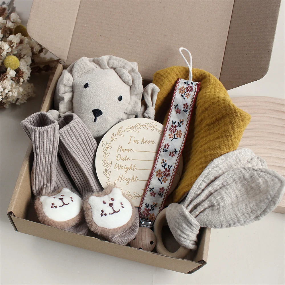 The Mum Shop AU-6Pcs Baby Gift Box -Available in Multiple Styles