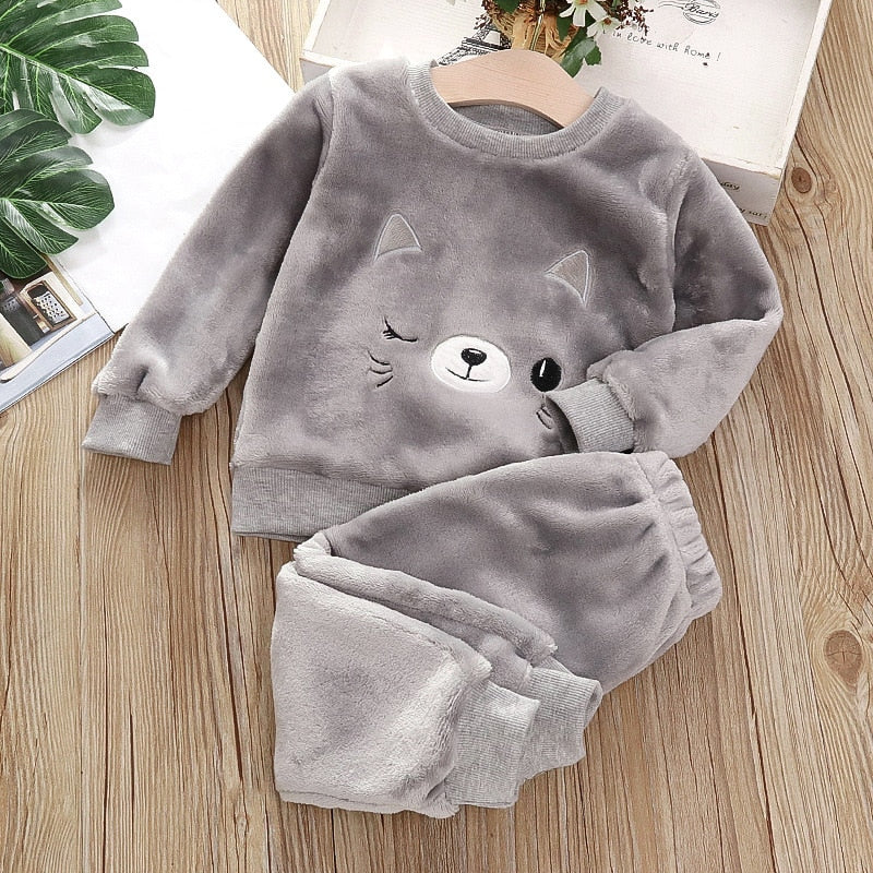 2023 Unisex Kids Winter Pajamas Set -(Available in sizes 0-6years)  -(Available in 11 x colors)